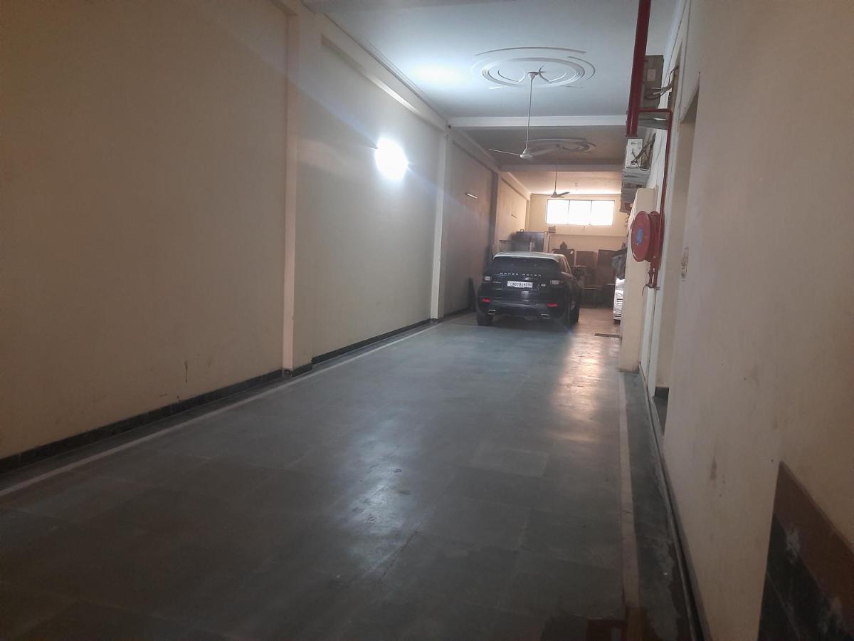 Hotel Mahajan International, Delhi Airport New Delhi Buitenkant foto
