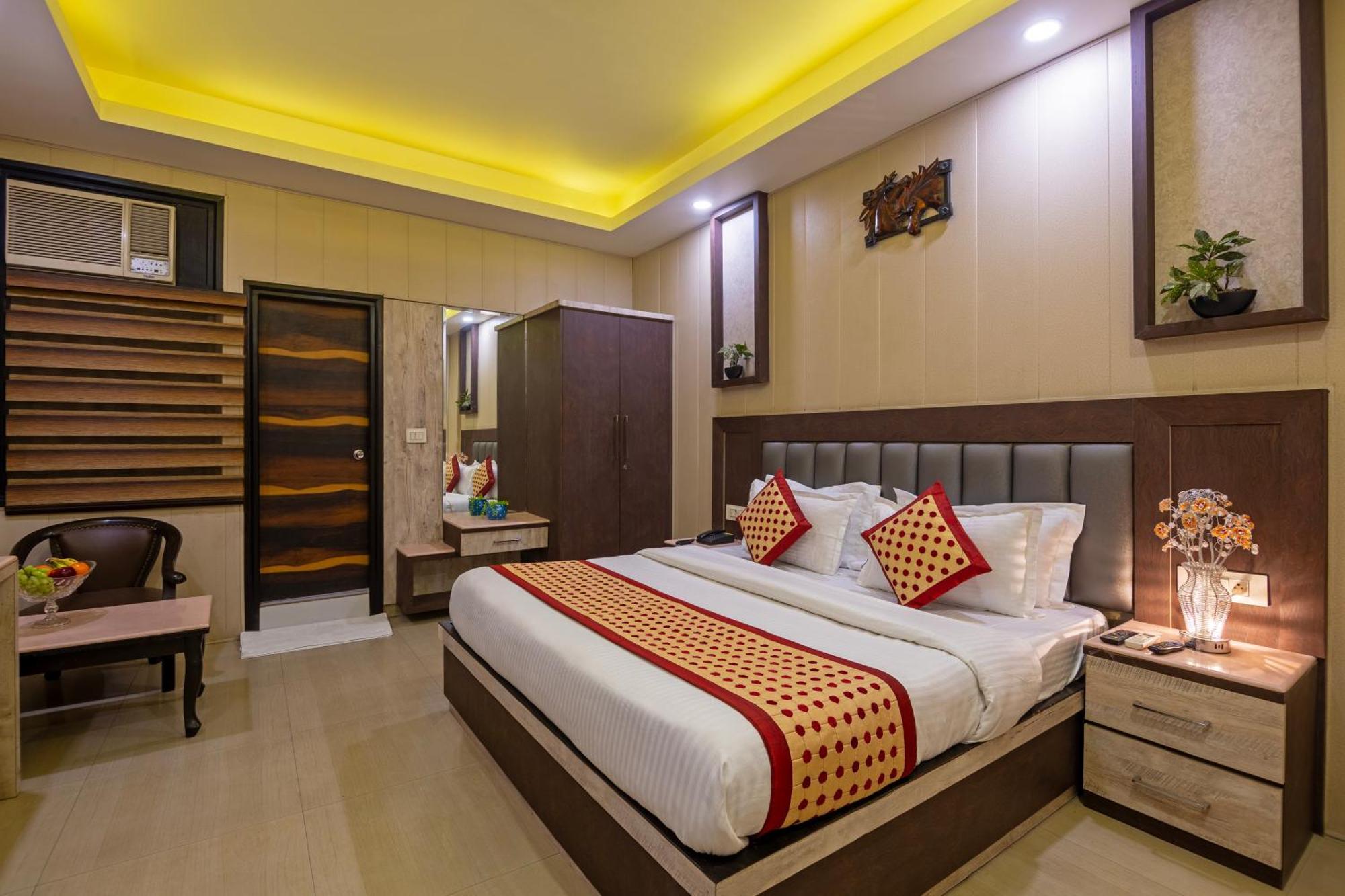 Hotel Mahajan International, Delhi Airport New Delhi Buitenkant foto