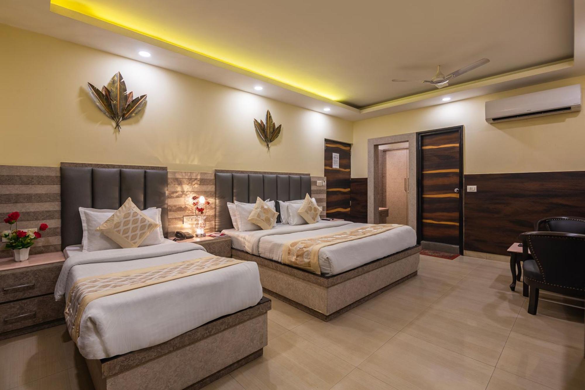 Hotel Mahajan International, Delhi Airport New Delhi Buitenkant foto